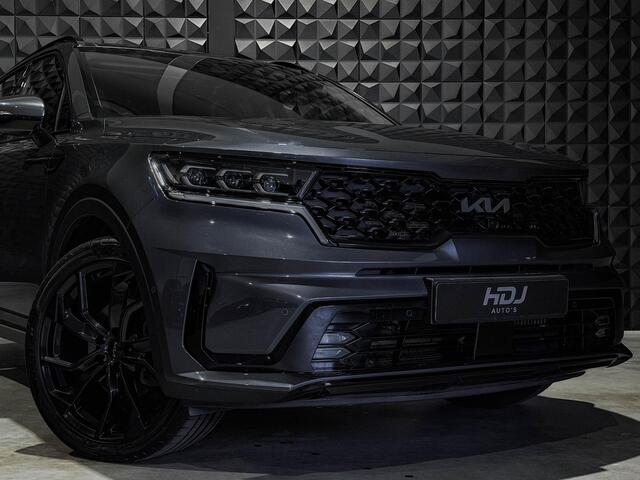 KIA SORENTO 1.6 T-GDI Plug-in Hybrid 4WD Dyn.+Line 7p. All Black | Pano | 21"| Bose | HUD | Side | Memo | Topview | Vent | Ad. Cruise |