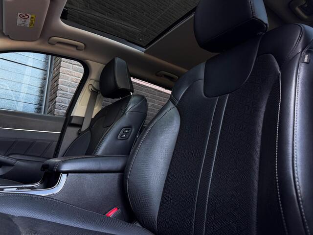 KIA SORENTO 1.6 T-GDI Plug-in Hybrid 4WD Dyn.+Line 7p. All Black | Pano | 21"| Bose | HUD | Side | Memo | Topview | Vent | Ad. Cruise |