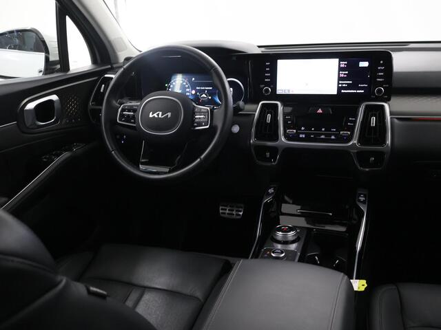 KIA SORENTO 1.6T Plug-in Hybrid 4WD ExecutiveLine Edition 7p | Panoramaschuifdak | Stoelventilatie | Head-up display | Keyless | Dodehoekcamera | Bose Premium Sound |