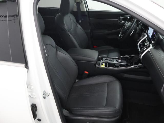KIA SORENTO 1.6T Plug-in Hybrid 4WD ExecutiveLine Edition 7p | Panoramaschuifdak | Stoelventilatie | Head-up display | Keyless | Dodehoekcamera | Bose Premium Sound |