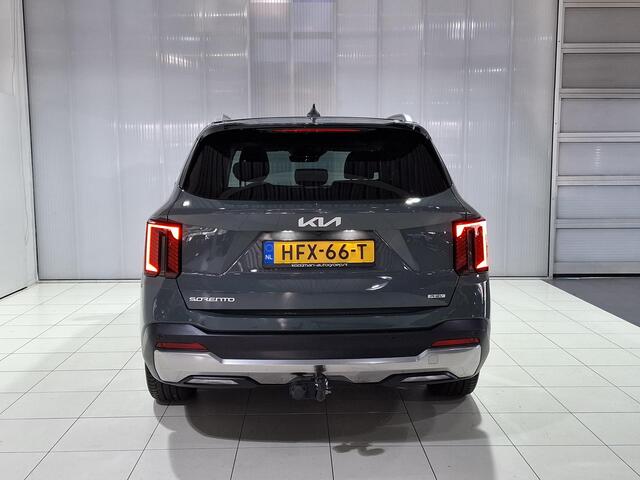 KIA SORENTO 1.6 T-GDi Plug-in Hybrid 4WD DynamicPlusLine 7p NL Auto, Schuif kantel dak, Stoel en Stuur verwarming, Apple Carplay/Android Auto, Navigatie, Camera. 10 jaar garantie.