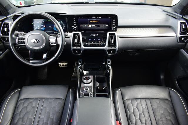 KIA SORENTO 1.6 T-GDI Plug-in Hybrid 4WD ExecutiveLine 7p. | Trekhaak | Stoelventilatie | Memory | 360° Camera | Leder |
