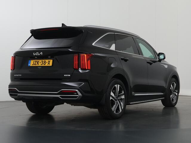 KIA SORENTO 1.6 T-GDI Plug-in Hybrid 4WD ExecutiveLine 7p. | Panoramaschuifdak | 360 Camera | Stoelventilatie | Head-up display | Keyless | Dodehoekcamera | Bose Premium Sound |