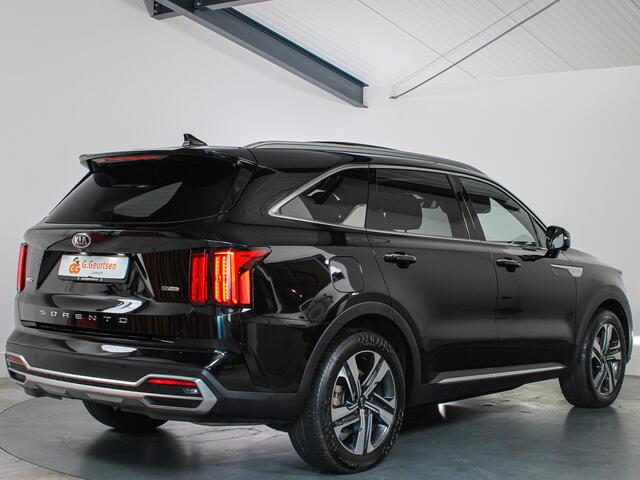 KIA SORENTO 1.6 T-GDI PHEV 4WD ExecutiveLine 7-Persoons Panoramadak, Volleder, BOSE, Stoelverwarming/Ventilatie
