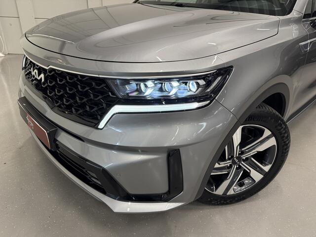KIA SORENTO 1.6 T-GDI Plug-in Hybrid 4WD ExecutiveLine 46DKM/PANO/VOL-LEER/360CAMERA/BOSE/LED/ACC/DRIVE MODE/VIRTUAL/SFEER/KEYLESS/NIVEAUREGELING/19"/PRIVACY/STAHLGRAU-METALLIC/NET OH BEURT GEHAD BIJ KIA DEALER/FABRIEKS-GARANTIE T/M 2030