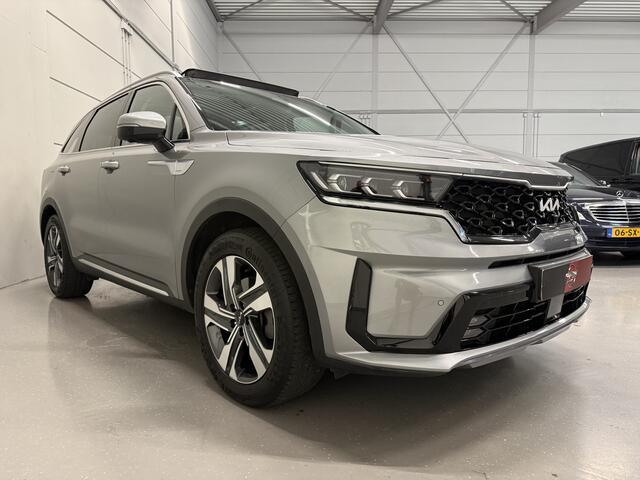 KIA SORENTO 1.6 T-GDI Plug-in Hybrid 4WD ExecutiveLine 46DKM/PANO/VOL-LEER/360CAMERA/BOSE/LED/ACC/DRIVE MODE/VIRTUAL/SFEER/KEYLESS/NIVEAUREGELING/19"/PRIVACY/STAHLGRAU-METALLIC/NET OH BEURT GEHAD BIJ KIA DEALER/FABRIEKS-GARANTIE T/M 2030