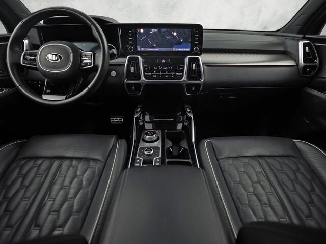 KIA SORENTO 1.6 T-GDI Plug-in Hybrid 4WD ExecutiveLine 7 Persoons Automaat 265Pk (PANORAMADAK, SOH, 95,5%, GROOT NAVI, APPLE CARPLAY, 360 CAMERA, STOELKOELING, MEMORY SEAT, LEDER, BOSE, NIEUWE APK)