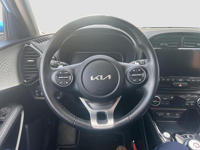 KIA SOUL e-Soul DynamicLine 64 kWh | LED | Navigatie | Cruise | Camera |