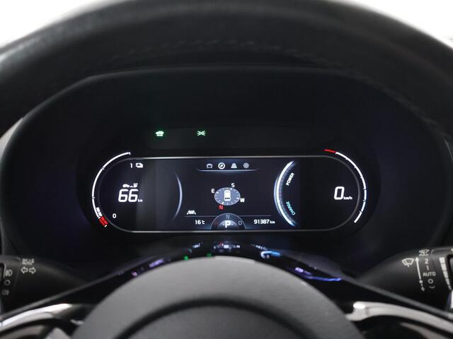 KIA SOUL e-Soul ExecutiveLine 64 kWh | Harman/Kardon Audio | Head Up display | Adaptieve Cruise Control | Stoelverwarming | Navigatie | Achteruitrijcamera | Apple Carplay