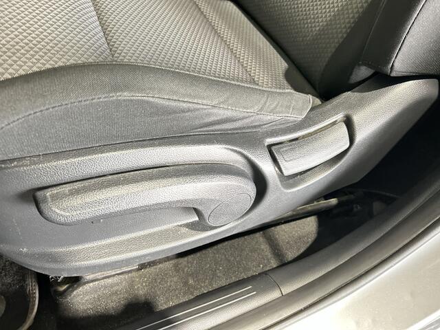 KIA SOUL e-Soul DynamicLine 39.2 kWh | Cruise control | achteruit rij camera