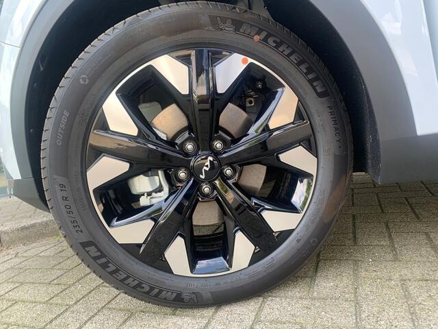 KIA SPORTAGE 1.6 T-GDi Plug-in Hybrid AWD DynamicLine Navi+BT+Cam ECC-Airco Cr.Control.Adapt 19"LMV 7jr Garantie