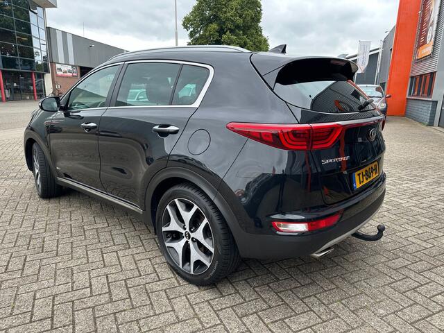 KIA SPORTAGE 1.6 T-GDI 4WD GT-Line Automaat NL-Auto 1e eigenaar / All-season banden / Trekhaak / Apple/Android Carplay / 19 inch