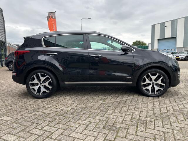 KIA SPORTAGE 1.6 T-GDI 4WD GT-Line Automaat NL-Auto 1e eigenaar / All-season banden / Trekhaak / Apple/Android Carplay / 19 inch