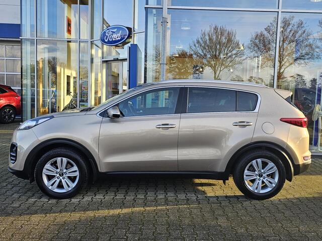 KIA SPORTAGE 1.6 GDI First Edition 1ste eigenaar | Zéér netjes! | Trekhaak | Cruise control | Camera | Navigatie | Lane assist | Led dagrijverlichting etc.
