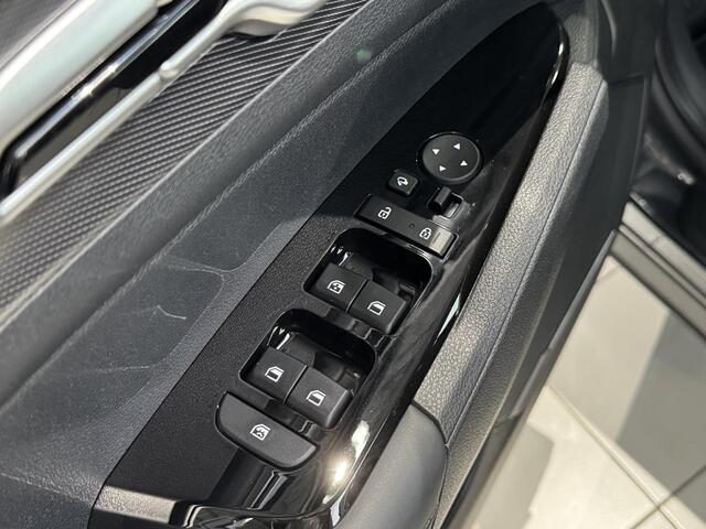 KIA SPORTAGE 1.6 T-GDi Plug-in Hybrid AWD DynamicLine VOORRAAD ACTIE | Camera | Navigatie | Adaptieve Cruise | Apple Carplay