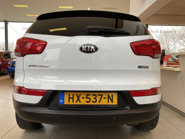 KIA SPORTAGE 1.6 GDI X-treme DynamicLine,Navigatie,Achteruitrijcamera,Voorstoelen&Achterbank Verwarmd,Halfleder/Alcantara,Bluetooth met Spraakbediening,Climate&Cruisecontrol,17 Inch Lmv
