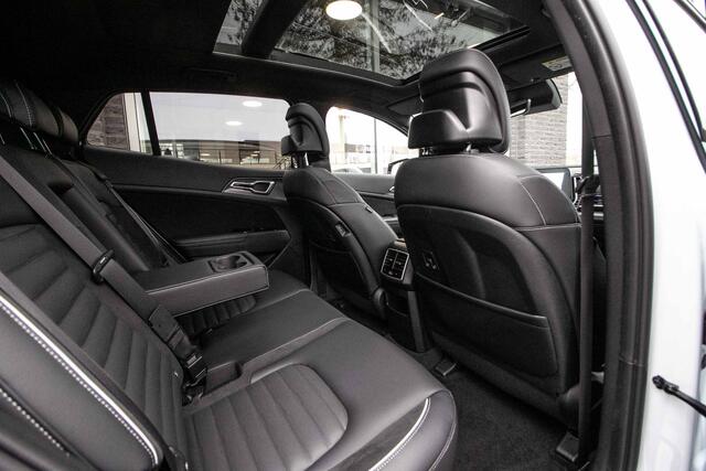 KIA SPORTAGE 1.6 T-GDi Plug-in Hybrid AWD GT-Line - All-in rijklrps | two tone | Apple cp/Android auto | Trekhaak