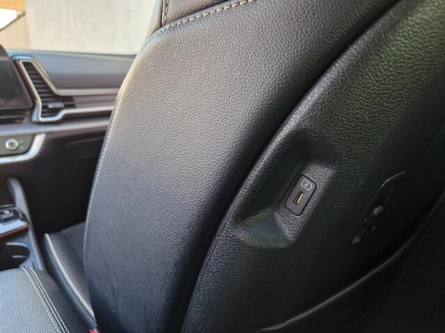 KIA SPORTAGE 1.6 T-GDi Plug-in Hybrid AWD GT-Line | Pano | BSD | Stoelverwarming | LED | Key-Less | Cruise |