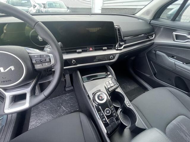 KIA SPORTAGE 1.6 T-GDi Hybrid DynamicLine KORTING! Ruim ¤4300 Voordeel, Nieuw uit voorraad leverbaar! Meerdere kleuren snel leverbaar