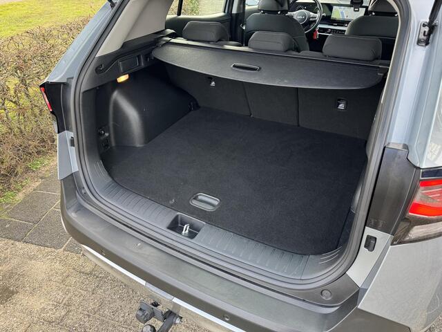 KIA SPORTAGE 1.6 T-GDi MHEV DynamicLine | Parkeersensoren Voor/Achter | Navigatie | Apple Carplay/Android Auto | Enz...