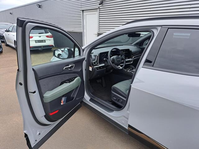 KIA SPORTAGE 1.6 T-GDi Hybrid Dark Edition KORTING! Ruim ¤3200 Voordeel, Nieuw uit voorraad leverbaar! Meerdere kleuren snel leverbaar