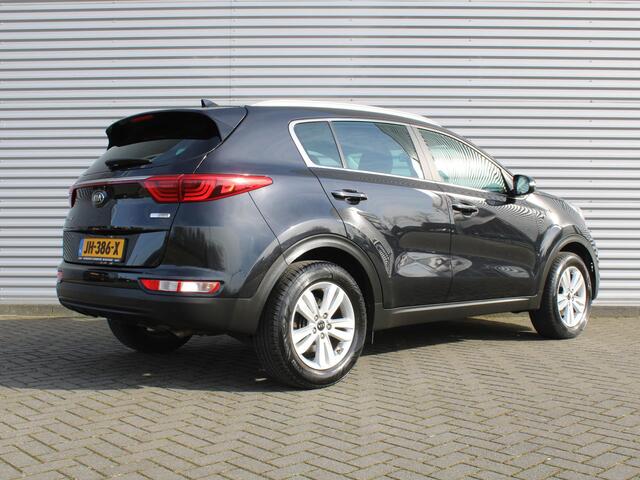 KIA SPORTAGE 1.6 GDI First Edition | Trekhaak | 17" LM | Camera | Navi | Cruise | Clima |