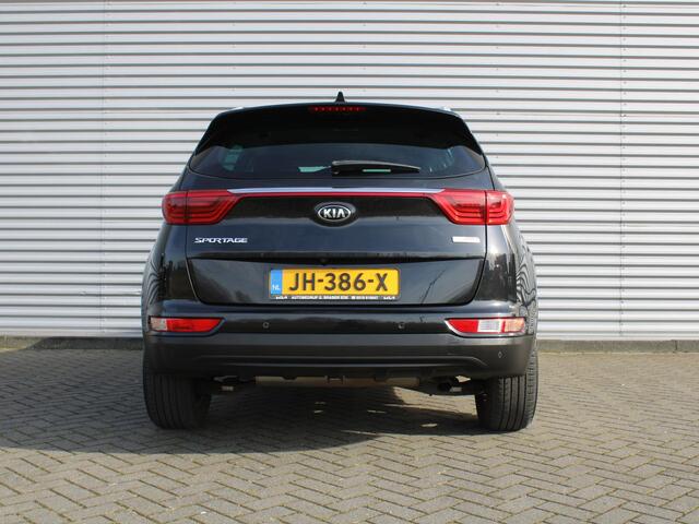 KIA SPORTAGE 1.6 GDI First Edition | Trekhaak | 17" LM | Camera | Navi | Cruise | Clima |