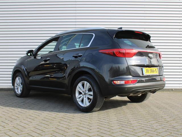 KIA SPORTAGE 1.6 GDI First Edition | Trekhaak | 17" LM | Camera | Navi | Cruise | Clima |