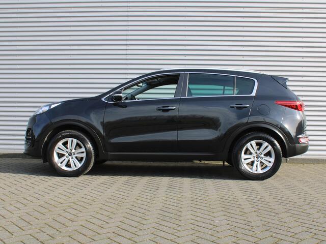 KIA SPORTAGE 1.6 GDI First Edition | Trekhaak | 17" LM | Camera | Navi | Cruise | Clima |