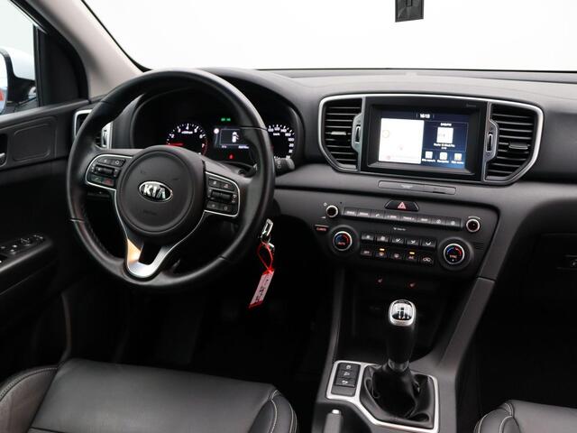 KIA SPORTAGE 1.6 GDI DynamicLine | Navigatie | Trekhaak | Stoelverwarming | Climate Control | Achteruitrijcamera |