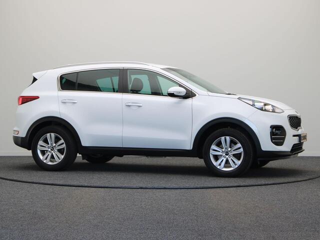 KIA SPORTAGE 1.6 GDI DynamicLine | Navigatie | Trekhaak | Stoelverwarming | Climate Control | Achteruitrijcamera |