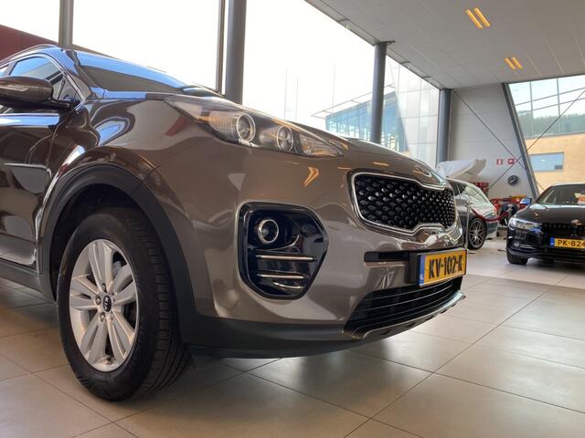 KIA SPORTAGE 1.6 GDI First Edition,Navigatie,Achteruitrijcamera,Spraakbediening,Trekhaak,Climate&Cruisecontrol,Aux Usb Aansluiting,Dakrail,17 Inch Lmv