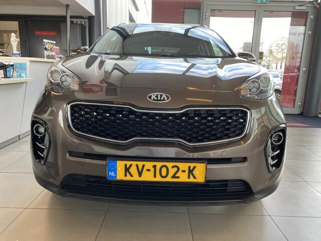 KIA SPORTAGE 1.6 GDI First Edition,Navigatie,Achteruitrijcamera,Spraakbediening,Trekhaak,Climate&Cruisecontrol,Aux Usb Aansluiting,Dakrail,17 Inch Lmv