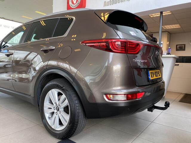 KIA SPORTAGE 1.6 GDI First Edition,Navigatie,Achteruitrijcamera,Spraakbediening,Trekhaak,Climate&Cruisecontrol,Aux Usb Aansluiting,Dakrail,17 Inch Lmv
