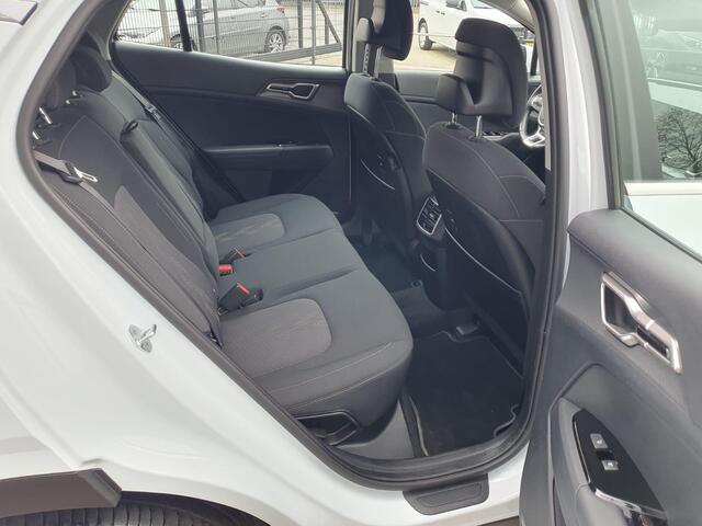 KIA SPORTAGE 1.6 T-GDi PHEV Hybrid AWD DynamicLine *Winterpack*