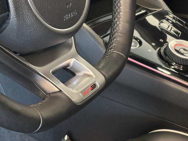 KIA SPORTAGE 1.6 T-GDi Plug-in Hybrid AWD GT-Line