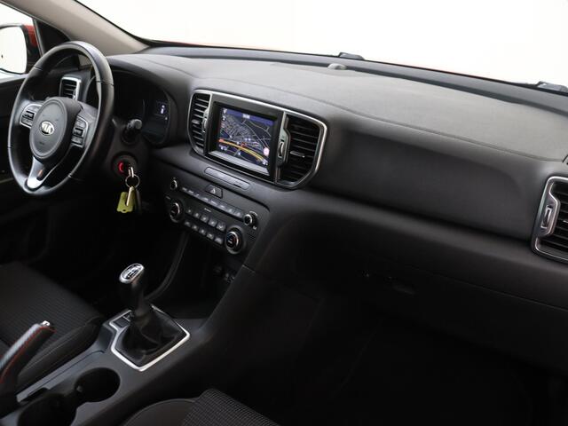 KIA SPORTAGE 1.6 GDI 132Pk First Edition | Navigatie | Climate Control | Achteruitrijcamera | Parkeersensoren Achter | Privacy Glass | Trekhaak | Cruise Control & Snelheidsbegrenzer |