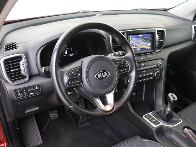 KIA SPORTAGE 1.6 GDI 132Pk First Edition | Navigatie | Climate Control | Achteruitrijcamera | Parkeersensoren Achter | Privacy Glass | Trekhaak | Cruise Control & Snelheidsbegrenzer |