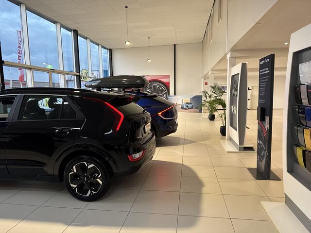 KIA SPORTAGE 1.6 T-GDi Plug-in Hybrid AWD DynamicLine - Trekhaak - Stoel-/stuurverwarming - Navigatie - Apple CarPlay/Android Auto - Fabrieksgarantie tot 04-2031