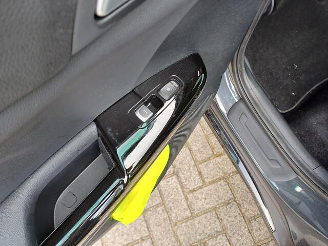 KIA SPORTAGE 1.6 T-GDI Black Edition | AUTOMAAT | NAVI | CAMERA | APPLE CARPLAY/ ANDROID AUTO |