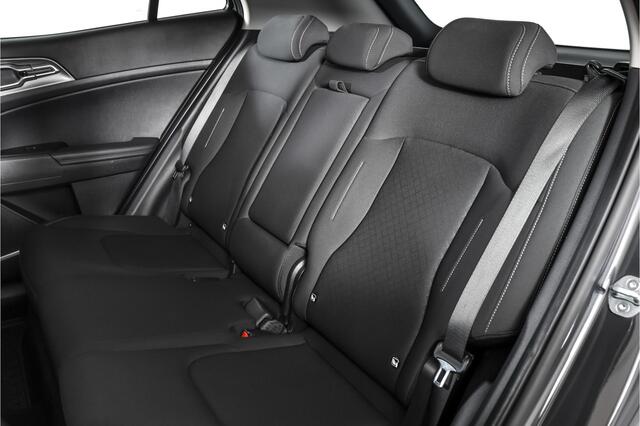 KIA SPORTAGE 1.6 T-GDi MHEV 160 PK DynamicLine - Automaat | Dig. Cockpit | Adapt. Cruise | Stuur-+Stuurverw. | PDC | Camera | NAV + App. Connect | ECC | LM 17" | 2761