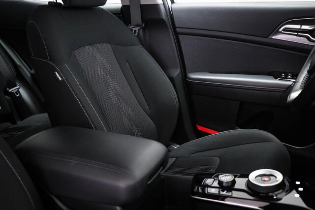 KIA SPORTAGE 1.6 T-GDi Plug-in Hybrid AWD DynamicLine | LED | STUURVERWARMING | DAB | APPLE | CAMERA | TREKHAAK
