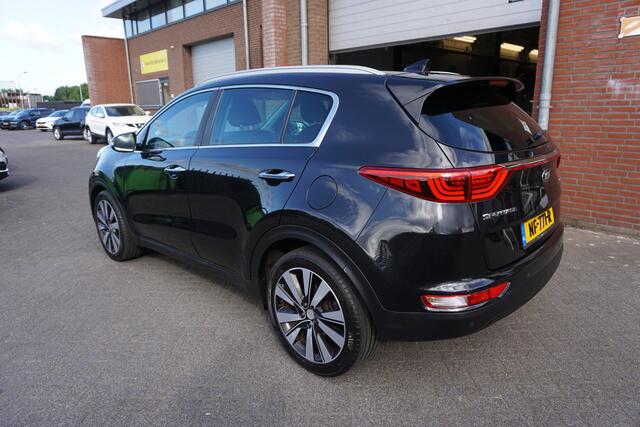 KIA SPORTAGE 1.7 CRDI AUTOMAAT DYNAMICPLUSLINE 1E EIGENAAR!! ORIGINEEL NEDERLANDS PANORAMADAK CAMERA NAVIGATIE ECC AIRCO CRUISECONTROL BLUETOOTH PDC LED LMV 4X ELECTR.RAMEN-SPIEGELS