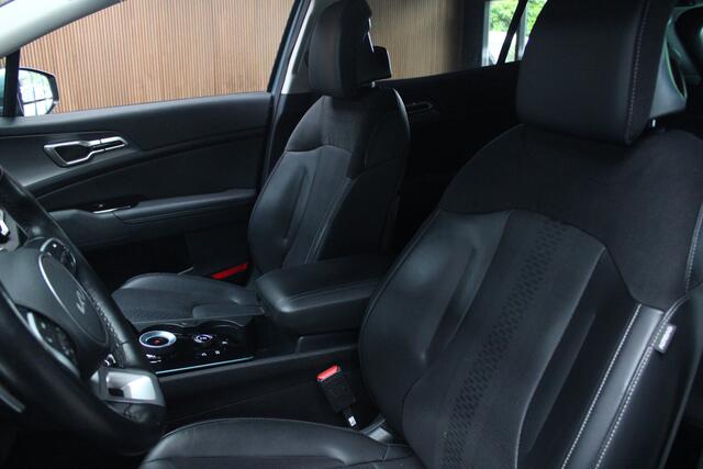 KIA SPORTAGE 1.6 T-GDi MHEV AWD Leer Navi Harman K 360° ACC Elektr. achterklep Stoelventilatie Stoelverwarming voor & achter Keyless PDC Climate (3-zone) LM velgen BTW auto