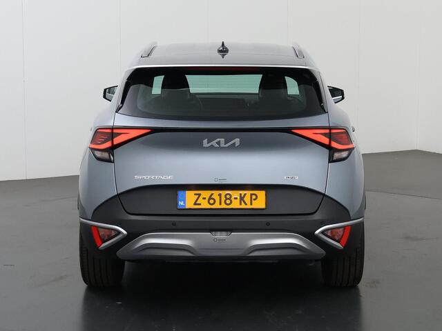 KIA SPORTAGE PHEV Dynamicline 1.6 T-GDi Plug-In Hybrid Aanhanggewicht 1350KG | | Navigatie | Stoelverwarming | Parkeercamera | Climate Control | Cruise Control Adaptief |