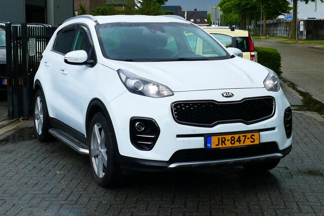 KIA SPORTAGE 1.6 GDI First Edition. Camera, Navi, Clima, 19"LMV, Haak 1400kg