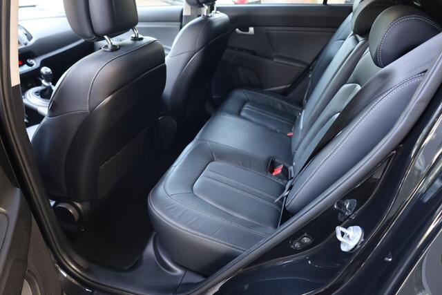 KIA SPORTAGE 1.6 GDI X-treme DynamicLine CAMERA TREKHAAK 4xSTOELVERW. LEER NAVI CRUISE CLIMA NAP PDC 17''LMV
