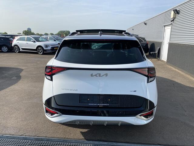 KIA SPORTAGE 1.6 T-GDi Hybrid GT-Line Schuif-/kantel dak, Stoel- & stuurwielverwarming, Dodehoekdetectie, Parkeersensoren voor + achter, Leder/alcantara, LED