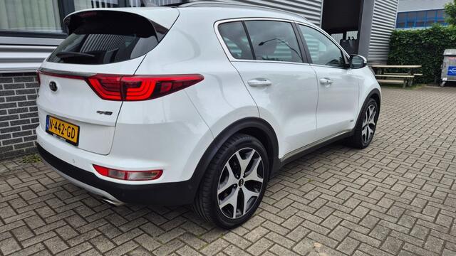 KIA SPORTAGE 1.6T GDI 4WD GT Line PANO PDC ACC TREKHAAK AUTOMAAT LEDER STOELKOELING/ VERWARMING