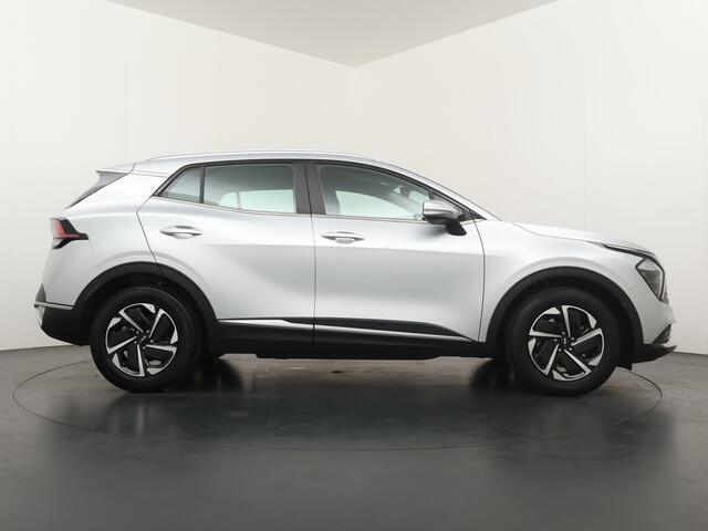 KIA SPORTAGE 1.6 T-GDi MHEV DynamicLine Apple Carplay/Android Auto - Cruise Control - Navigatie - Trekhaak Fabriekgarantie tot 07-2029